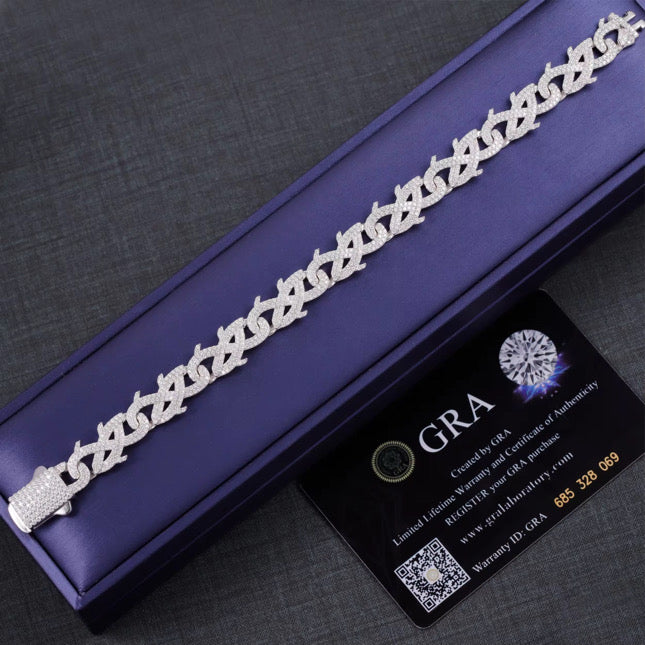 Thorn Moissanite Bracelet